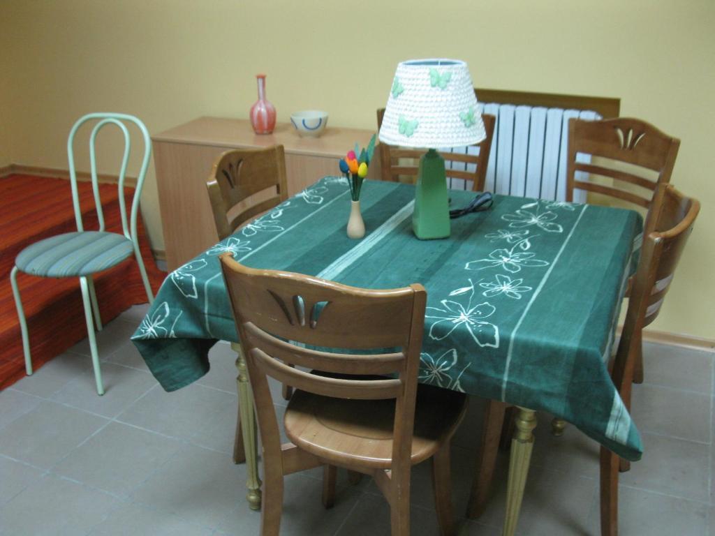 Fish Andrey Hostel Ντνιπροπετρόφσκ Δωμάτιο φωτογραφία