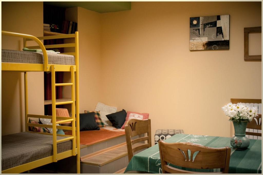 Fish Andrey Hostel Ντνιπροπετρόφσκ Δωμάτιο φωτογραφία